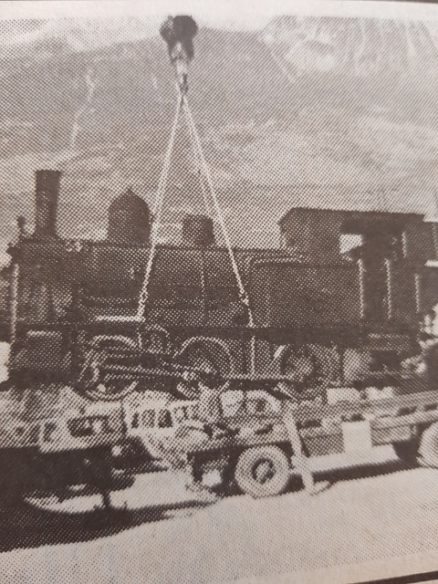 Arnold grue levage 1981 locomotive Sierre Alusuisse